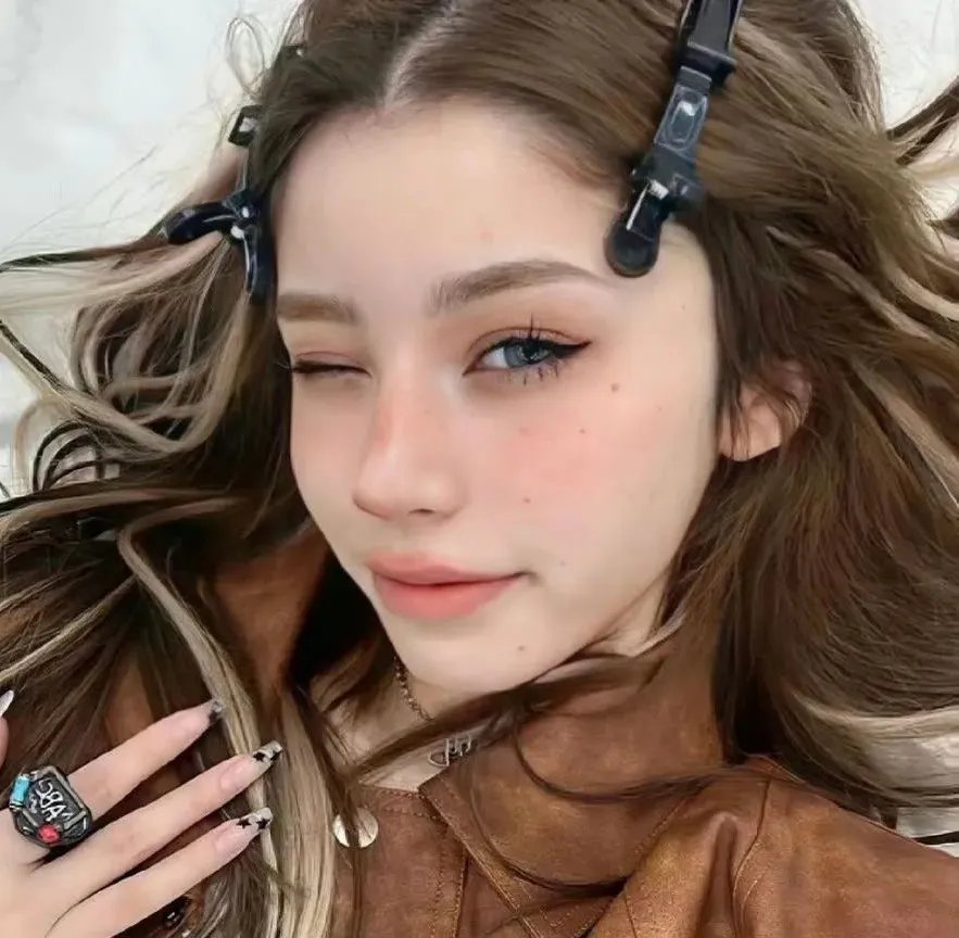 碧眼花豹
